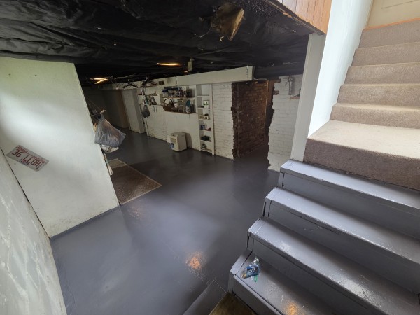 basement1.jpg